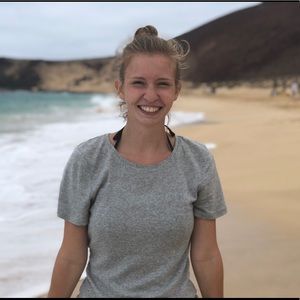 Meet your Posher, Devan